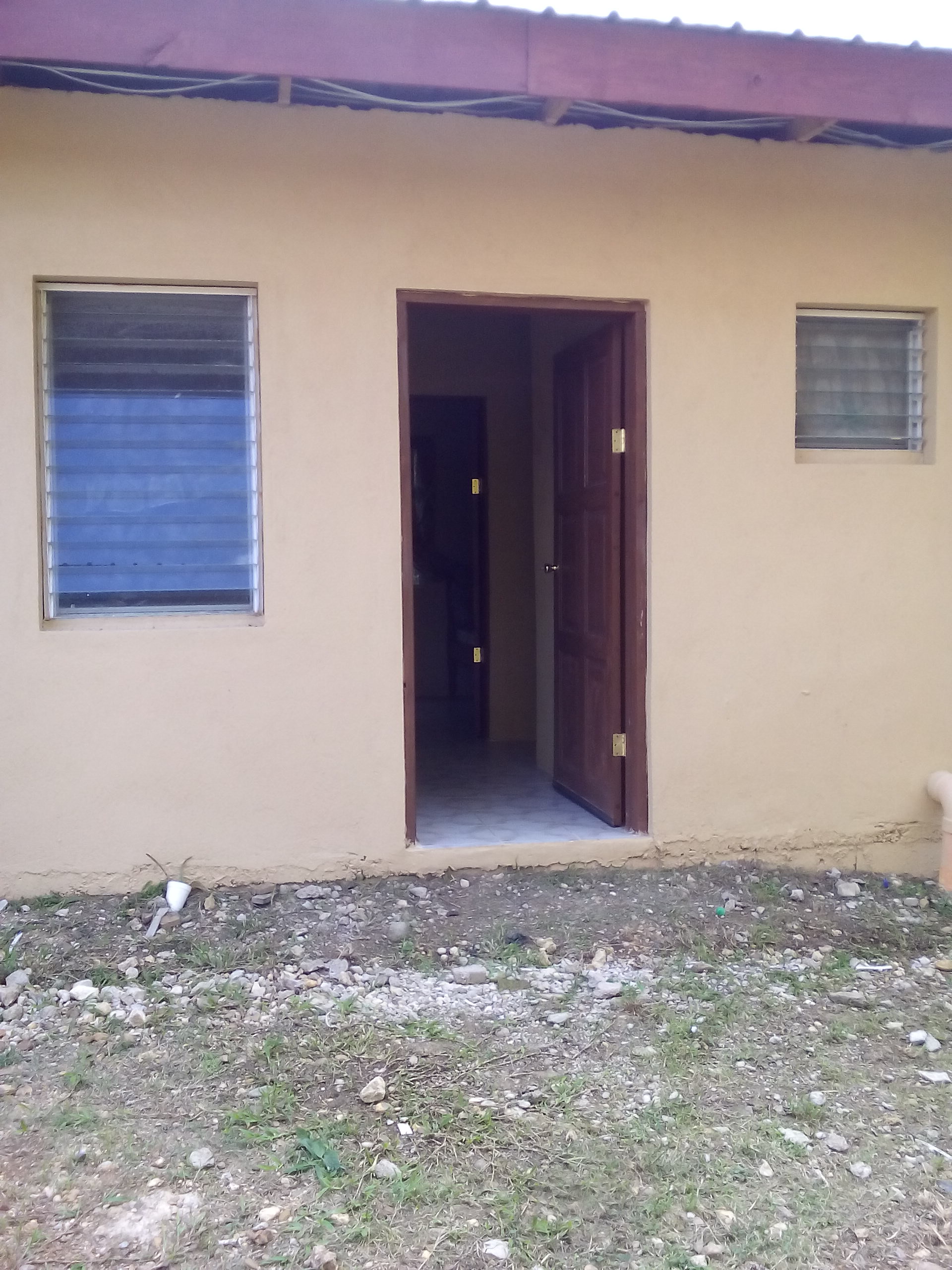 One Bedroom Apartments For Rent In Belmopan $550.00 Monthly