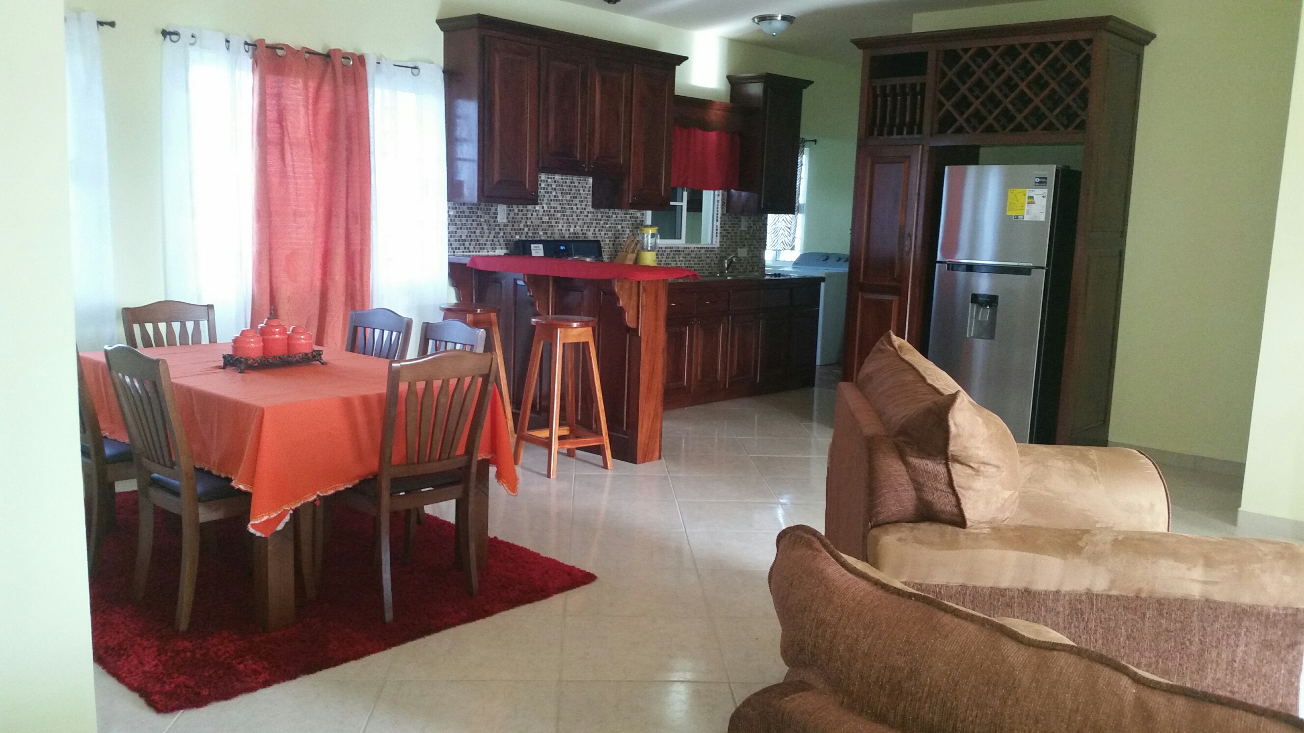 FURNISHED 3 BEDROOM HOME FOR RENT IN BELMOPAN CITY